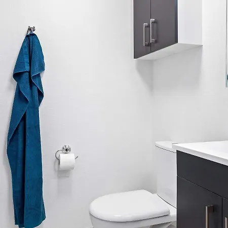 20 Person In Hasselberg * 카페룬